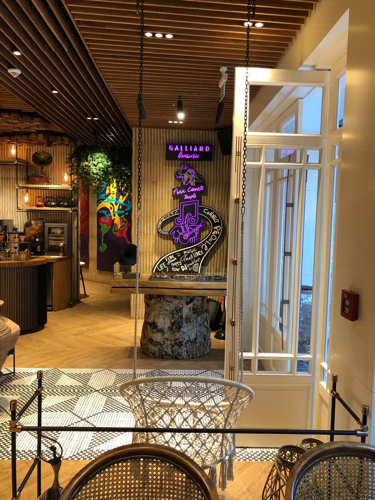 Galliard Brasserie - Quality Workmanship